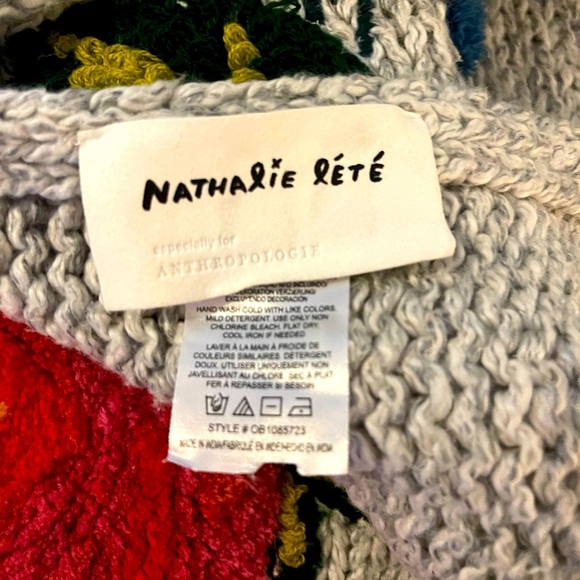 Nathalie Lete: Anthropologie Luxembourg Floral Gray scarf - Picture 7 of 8